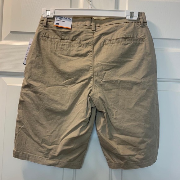 Short size 28 men Old Navy NWT - Picture 2 of 6